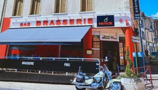 Brasserie. Bar PMU